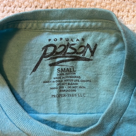 Popular poison tee - Picture 2 of 2